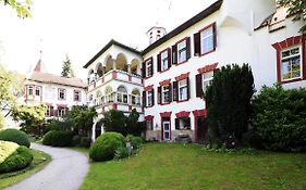 Castel Campan